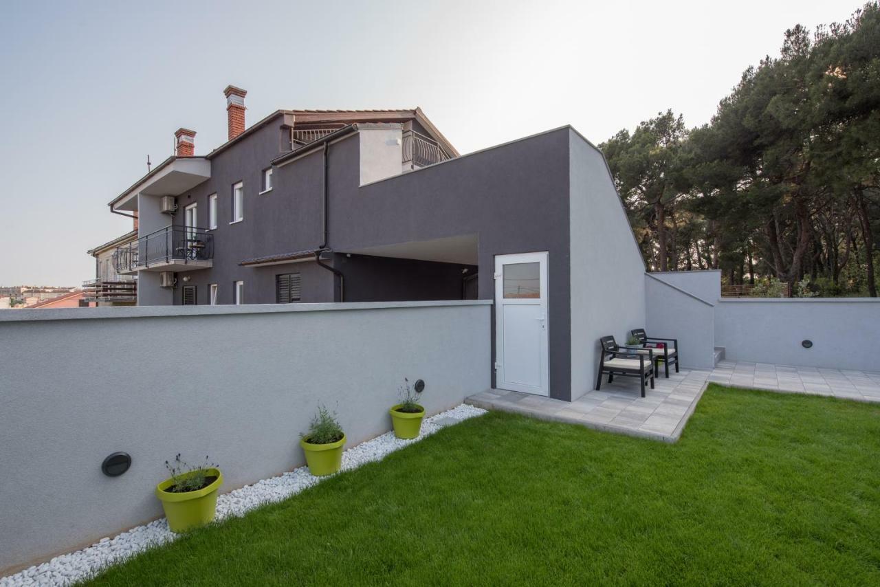 PUY Art Design Apartments מראה חיצוני תמונה
