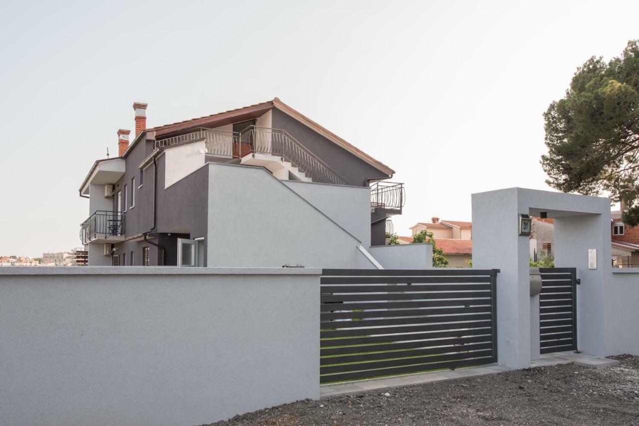PUY Art Design Apartments מראה חיצוני תמונה